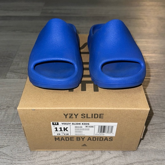 adidas Kids Yeezy Slide - Blue - Picture 1 of 5